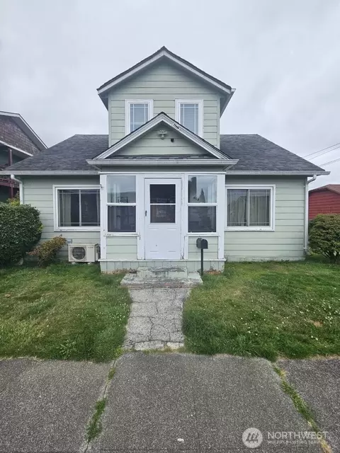 512 N Michigan St, Aberdeen, WA 98520
