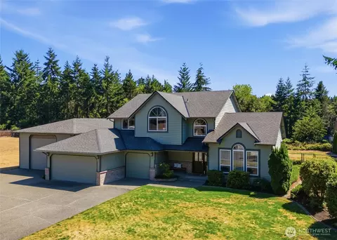 2426 SE Celebrity Ct, Port Orchard, WA 98367