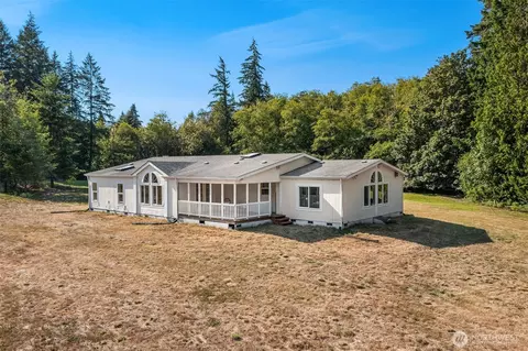 16010 109th Ave SW, Vashon, WA 98070