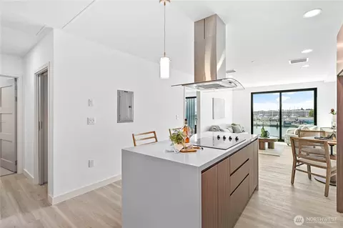 1019 Granary Ave #402, Bellingham, WA 98225