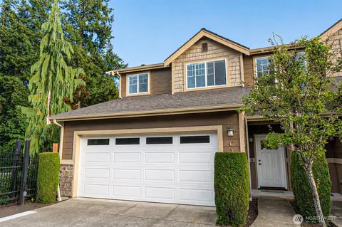 10727 SE 242nd St #C1, Kent, WA 98030