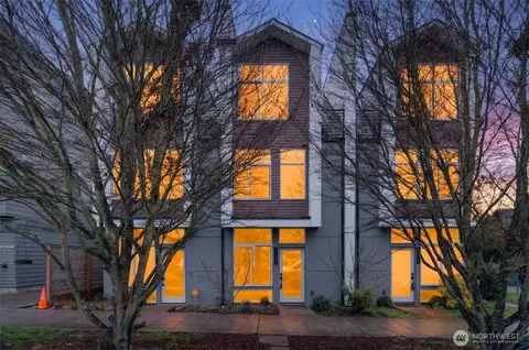 945 NW 56th St, Seattle, WA 98107