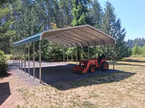 Exterior - 231 Winter Rd, Winlock, WA 98596 photo 7 of 12