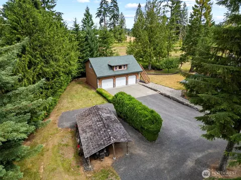 Exterior - 231 Winter Rd, Winlock, WA 98596 photo 3 of 10