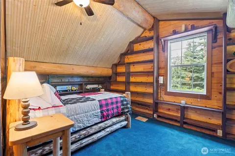 Bedroom - 231 Winter Rd, Winlock, WA 98596 photo 1 of 4