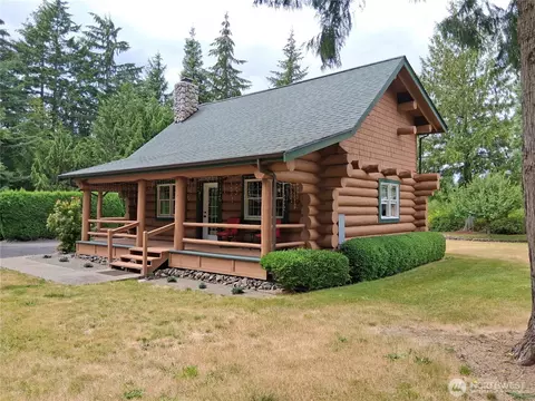 Exterior - 231 Winter Rd, Winlock, WA 98596 photo 3 of 12