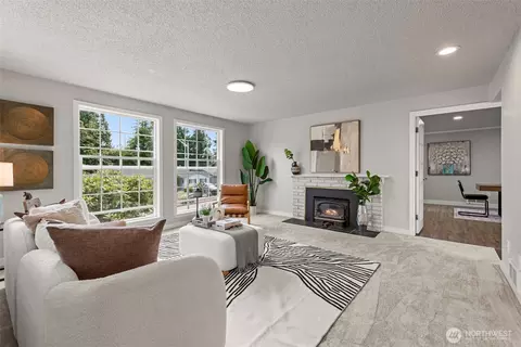 22208 Meridian Ave S, Bothell, WA 98021 photo 2