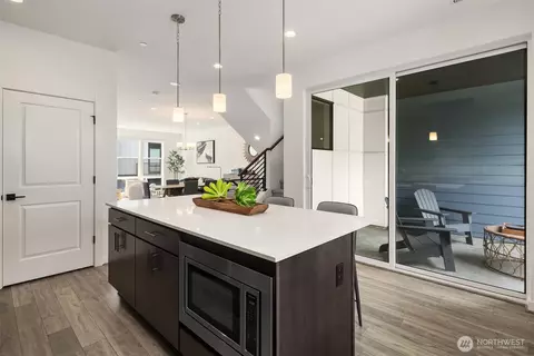 Kitchen - 21708 24th Ave SE #B, Bothell, WA 98021 photo 5 of 5
