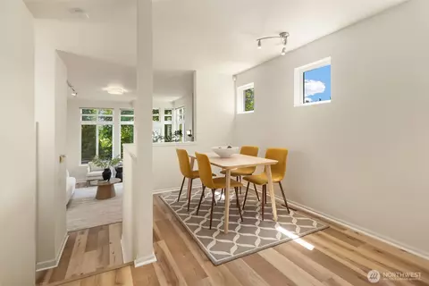 Dining - 314 25th Ave E, Seattle, WA 98112 photo 1 of 3