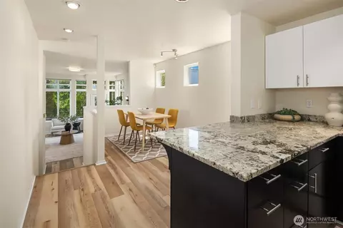 Dining - 314 25th Ave E, Seattle, WA 98112 photo 3 of 3