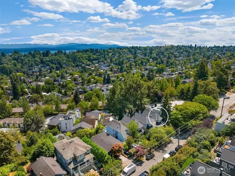 View/Area - 314 25th Ave E, Seattle, WA 98112 photo 5 of 7