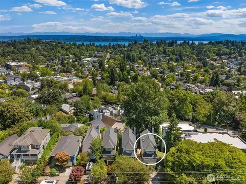 314 25th Ave E, Seattle, WA 98112