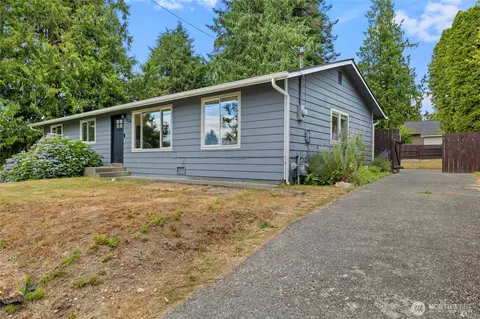 520 N 21st St, Mount Vernon, WA 98273