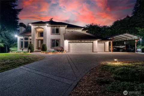 8926 SE Jackie Ln, Port Orchard, WA 98367