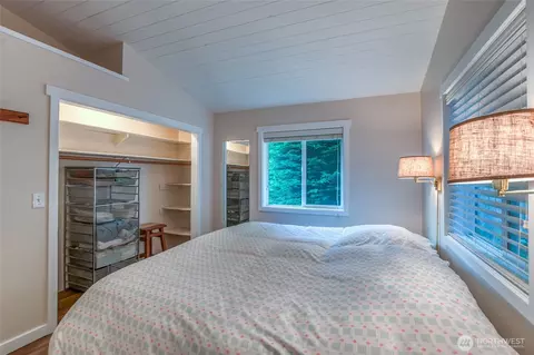 Other - 78 Lodge Ln, Eastsound, WA 98245 photo 3 of 9