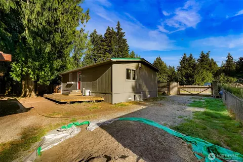 Exterior - 46649 Baker Loop Rd, Concrete, WA 98237 photo 5 of 11