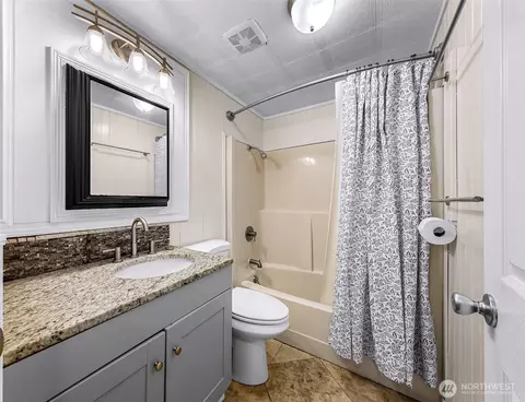 Bath - 46649 Baker Loop Rd, Concrete, WA 98237 photo 1 of 1