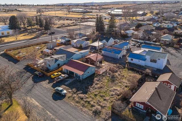 45 Birch St SW, Soap Lake, WA 98851