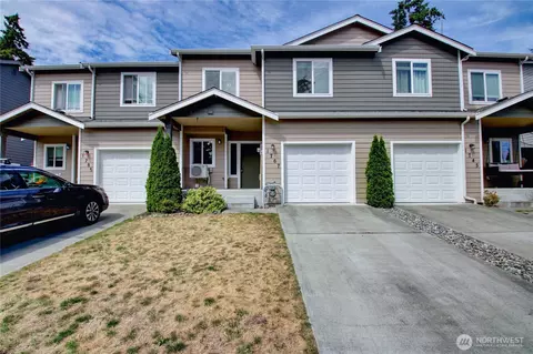 1767 SW Cooper Way, Oak Harbor, WA 98277