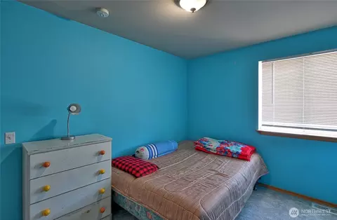 Bedroom - 10523 7th Ave W, Everett, WA 98204 photo 3 of 4