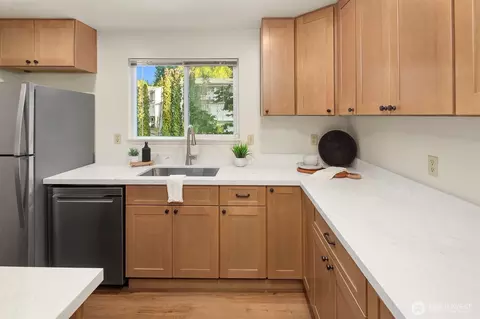 Kitchen - 10838 E Riverside Dr #C203, Bothell, WA 98011 photo 3 of 3