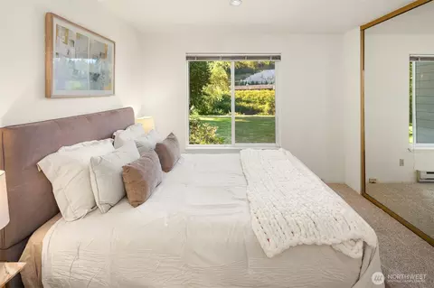 Bedroom - 10838 E Riverside Dr #C203, Bothell, WA 98011 photo 2 of 5