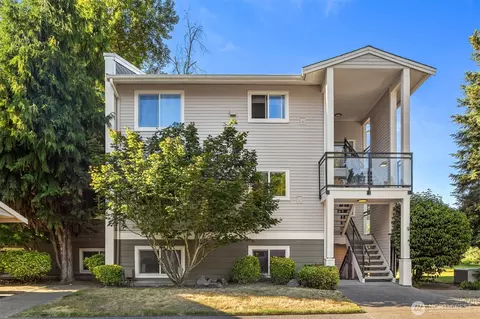 Exterior - 10838 E Riverside Dr #C203, Bothell, WA 98011 photo 1 of 5