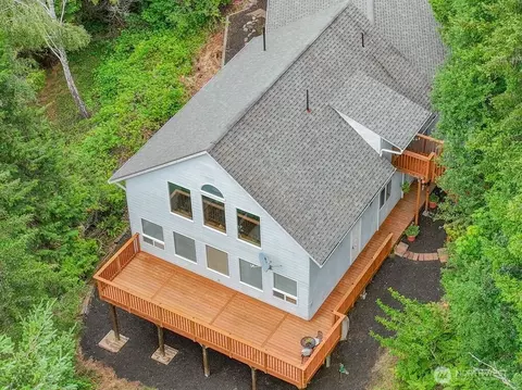 16110 Dodge Ln SW, Olympia, WA 98512