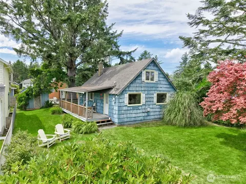 4509 L Pl, Seaview, WA 98644