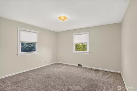 Bedroom - 1831 Rucker Ave, Everett, WA 98201 photo 2 of 9