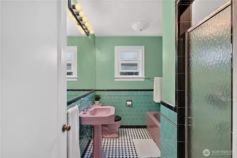 Bath - 1831 Rucker Ave, Everett, WA 98201 photo 1 of 2