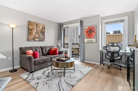 2721 1st Ave #809, Seattle, WA 98121