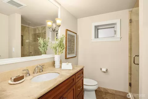 Bath - 725 Harvard Ave E, Seattle, WA 98102 photo 5 of 5