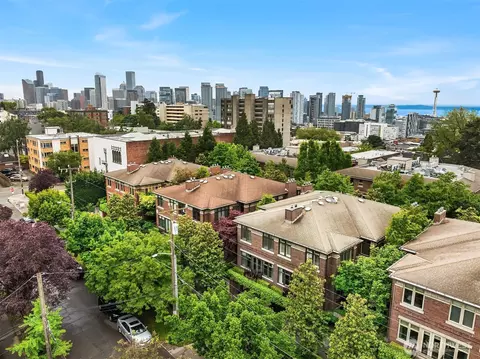 View/Area - 725 Harvard Ave E, Seattle, WA 98102 photo 4 of 4