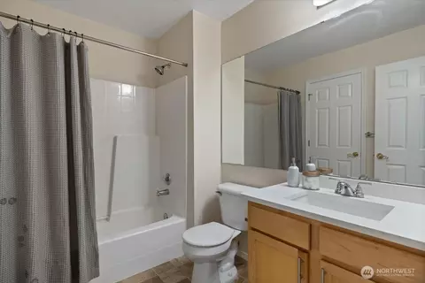 Bath - 2201 192nd St SE #B2, Bothell, WA 98012 photo 3 of 3