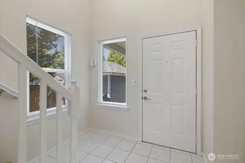 Entry Way - 2201 192nd St SE #B2, Bothell, WA 98012 photo 1 of 4