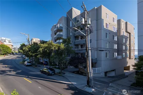 601 W Mercer Pl #304, Seattle, WA 98119