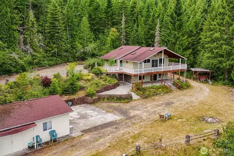 700 N Triton Heights Rd, Lilliwaup, WA 98555