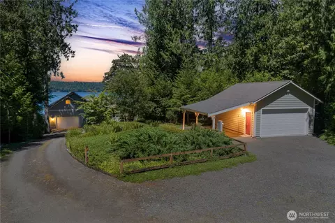 860 E Sunset Rd, Shelton, WA 98584