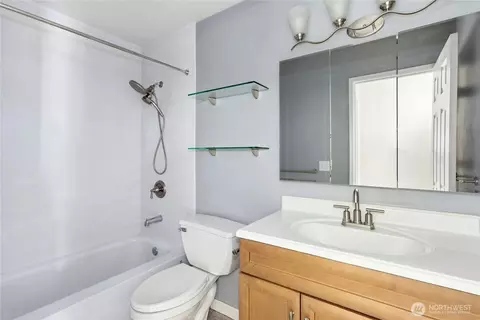 14136 74th Pl NE #15C, Kirkland, WA 98034 photo 12