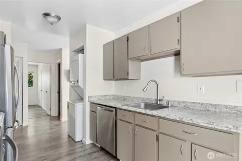 14136 74th Pl NE #15C, Kirkland, WA 98034 photo 6