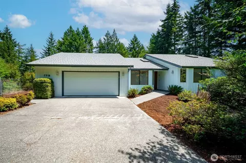 7718 Fairview Rd SW, Olympia, WA 98512
