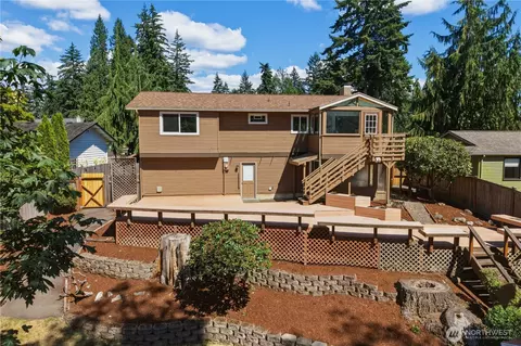 Exterior - 21812 2nd Ave SE, Bothell, WA 98021 photo 9 of 9