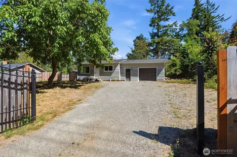 1041 Mitchell Ave, Port Orchard, WA 98366