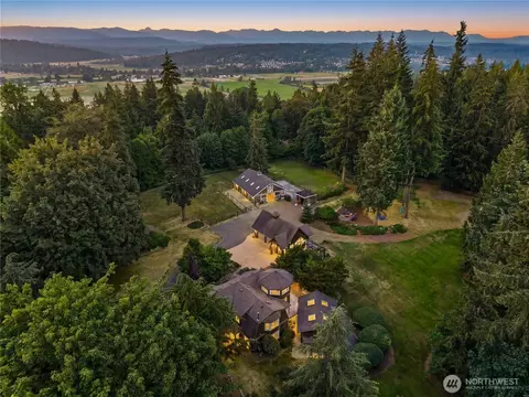 17702 244th Ave NE, Woodinville, WA 98077