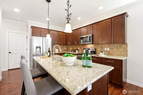 Kitchen - 11614 52nd Ave SE, Everett, WA 98208 photo 5 of 5