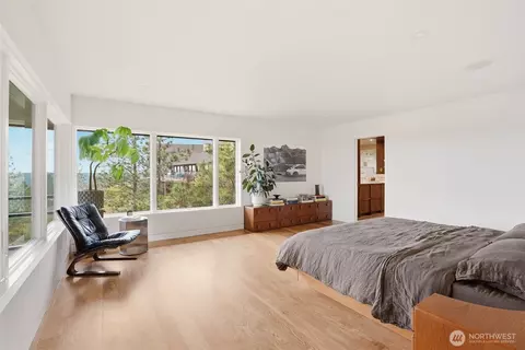 Bedroom - 226 High Dr, Spokane, WA 99203 photo 1 of 3