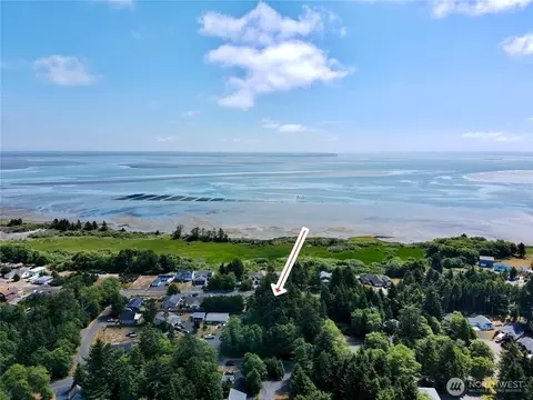 163 Olympic View Ave NE, Ocean Shores, WA 98569