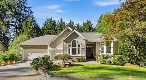 11033 169th Pl NE, Redmond, WA 98052