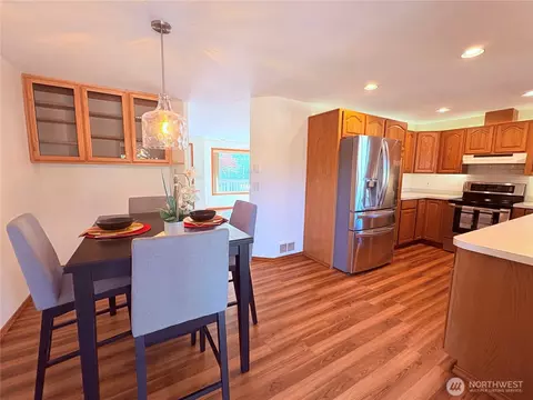 Dining - 41 Livengood Ln, Sequim, WA 98382 photo 3 of 3